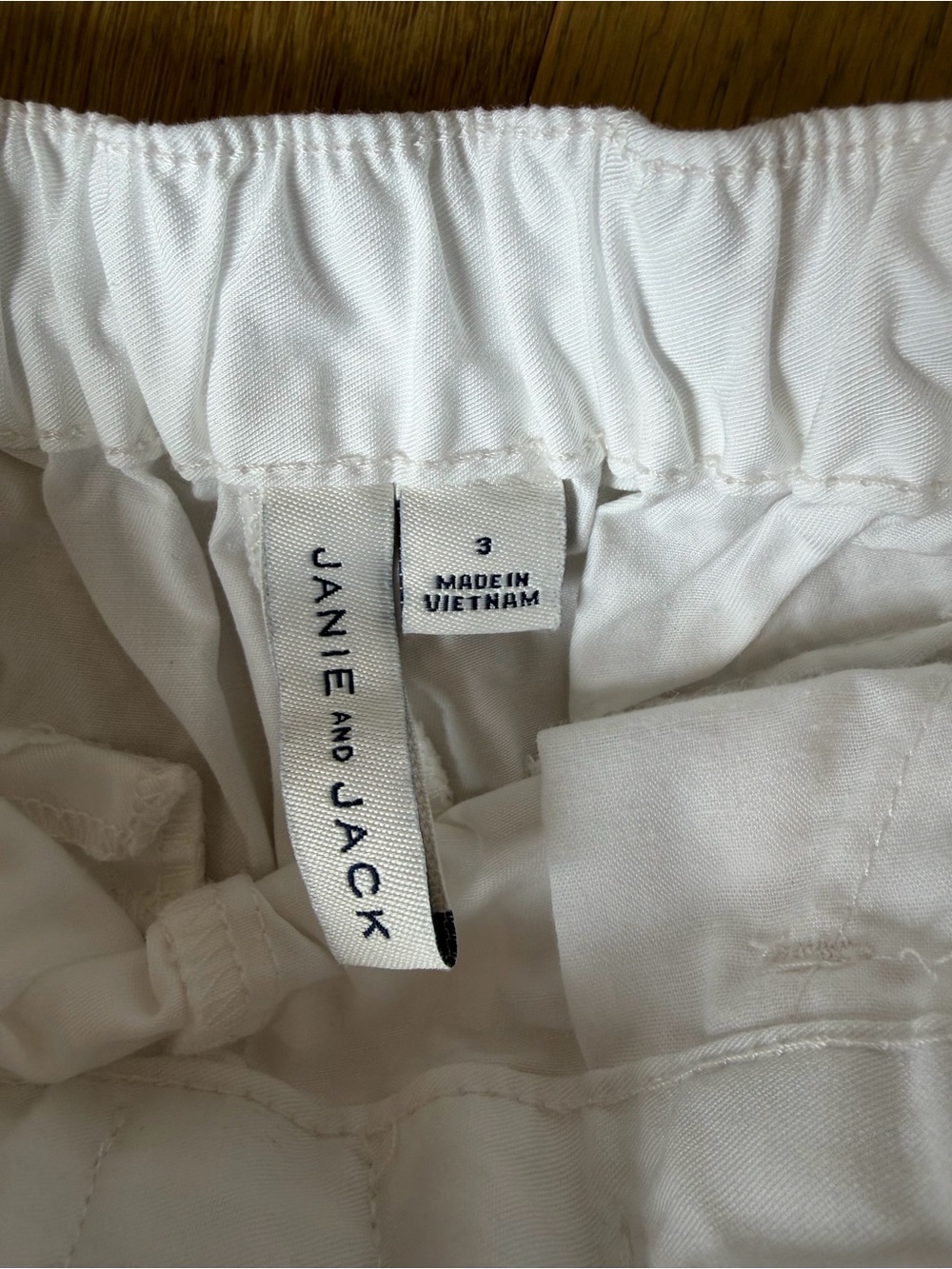 🤍 Janie and Jack Girls White Ruffle Hem Shorts w/ Bow Size 3 - Picture 3 of 5